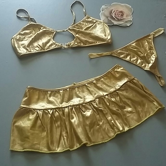 n/a Intimates & Sleepwear 3pc Gold Bralette And Panty Set Poshmark